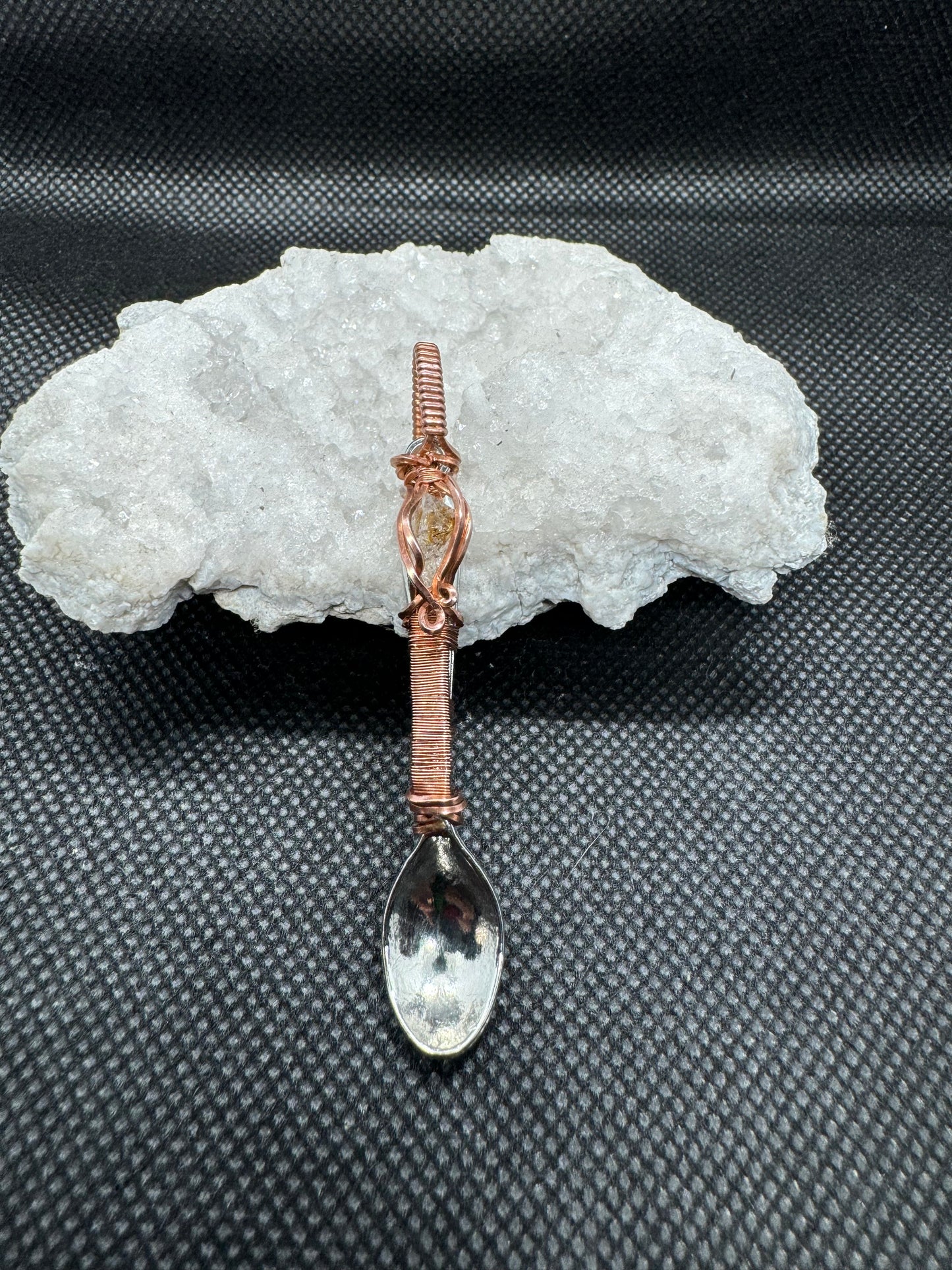 Petroleum Quartz Spoon Pendent