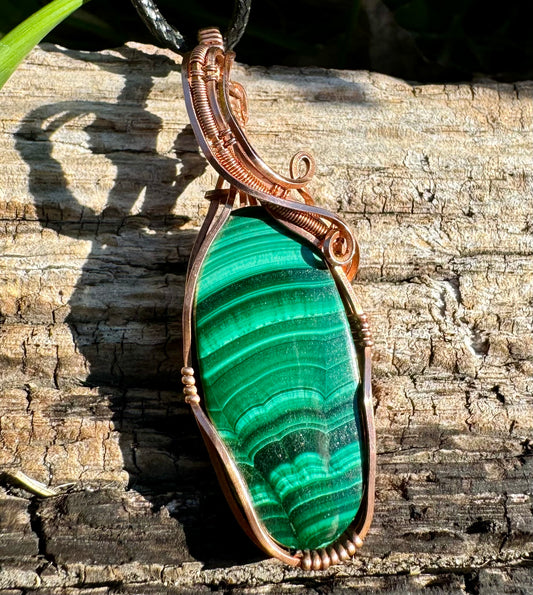 Malachite in copper